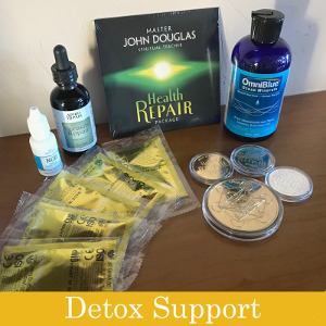 Picture of several detoxification products such as minerals and foot patches